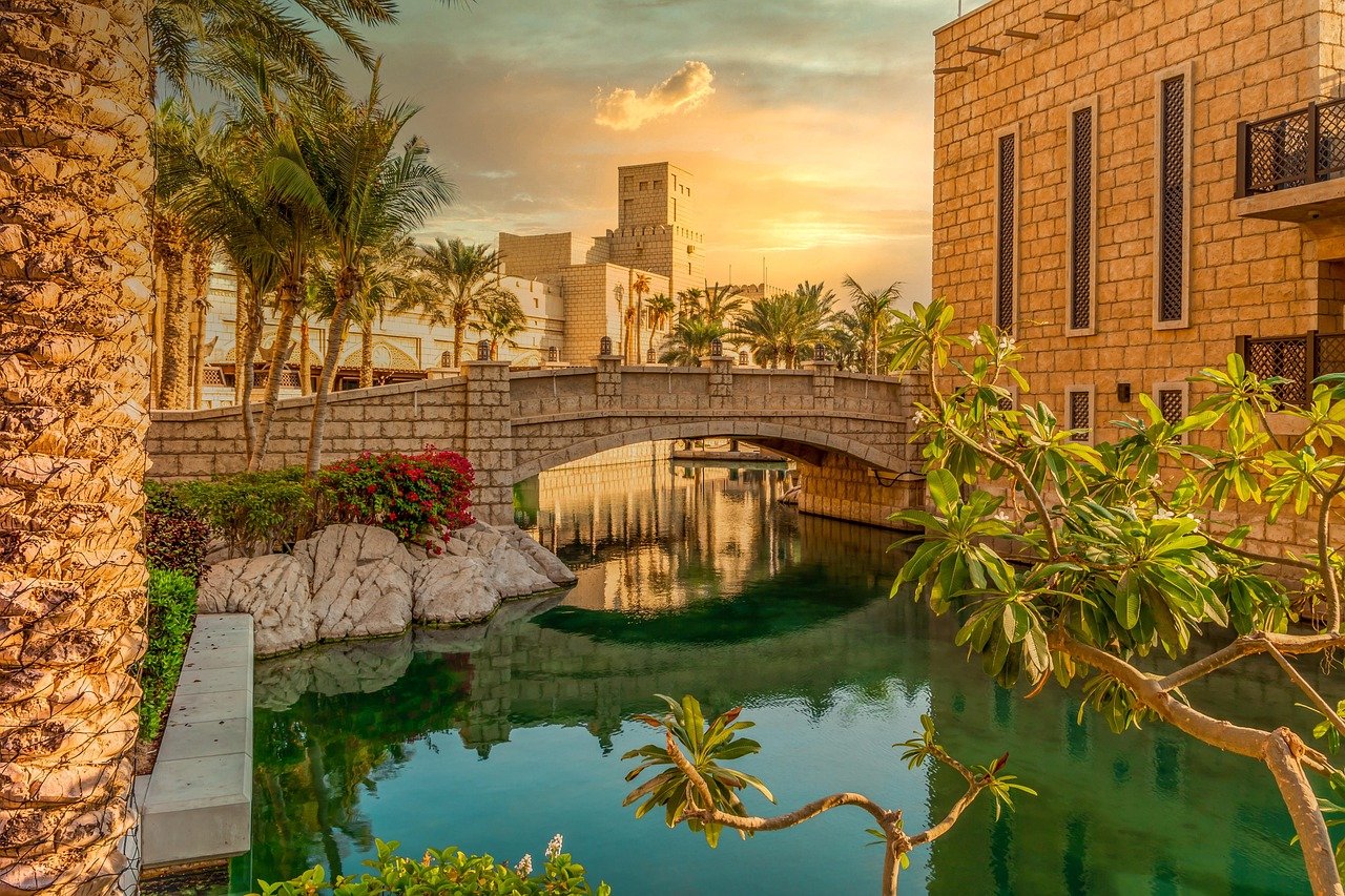 madinat jumeirah, landscape, nature, dubai, u a e, emotion, harmonious, sunset, bridge, transition, building, flow, evening sun, idyllic