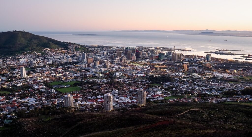 cape town city bowl, nature, city, panorama, view, cityscape, architecture, urban, sky, building, travel, skyline, panoramic, aerial, landscape, africa, sea, night sky, town, blue, south africa, tourism, mother city, blue sky, night, dawn, evening